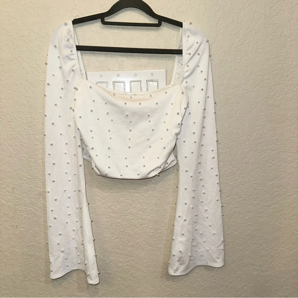 Windsor Large White Pearl Embellished Long Sleeve Crop Top Preppy Whimsical - Picture 2 of 7
